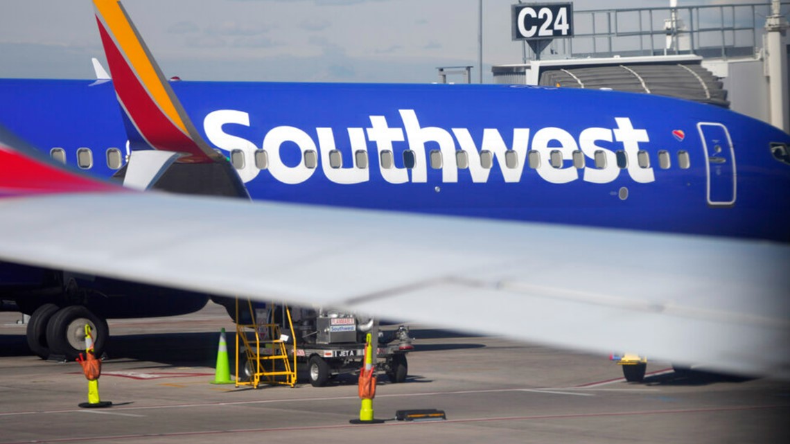Southwest flight cancelations continue Wednesday - Vimarsana News