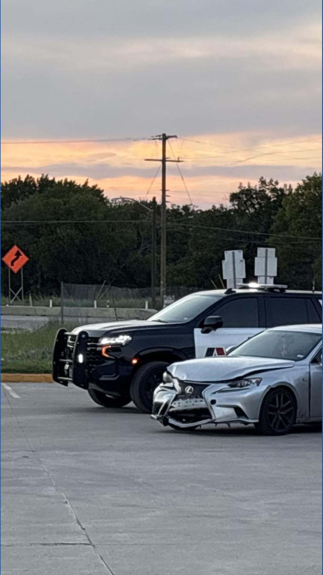19-year-old arrested after Arlington armed robbery led to police chase ...