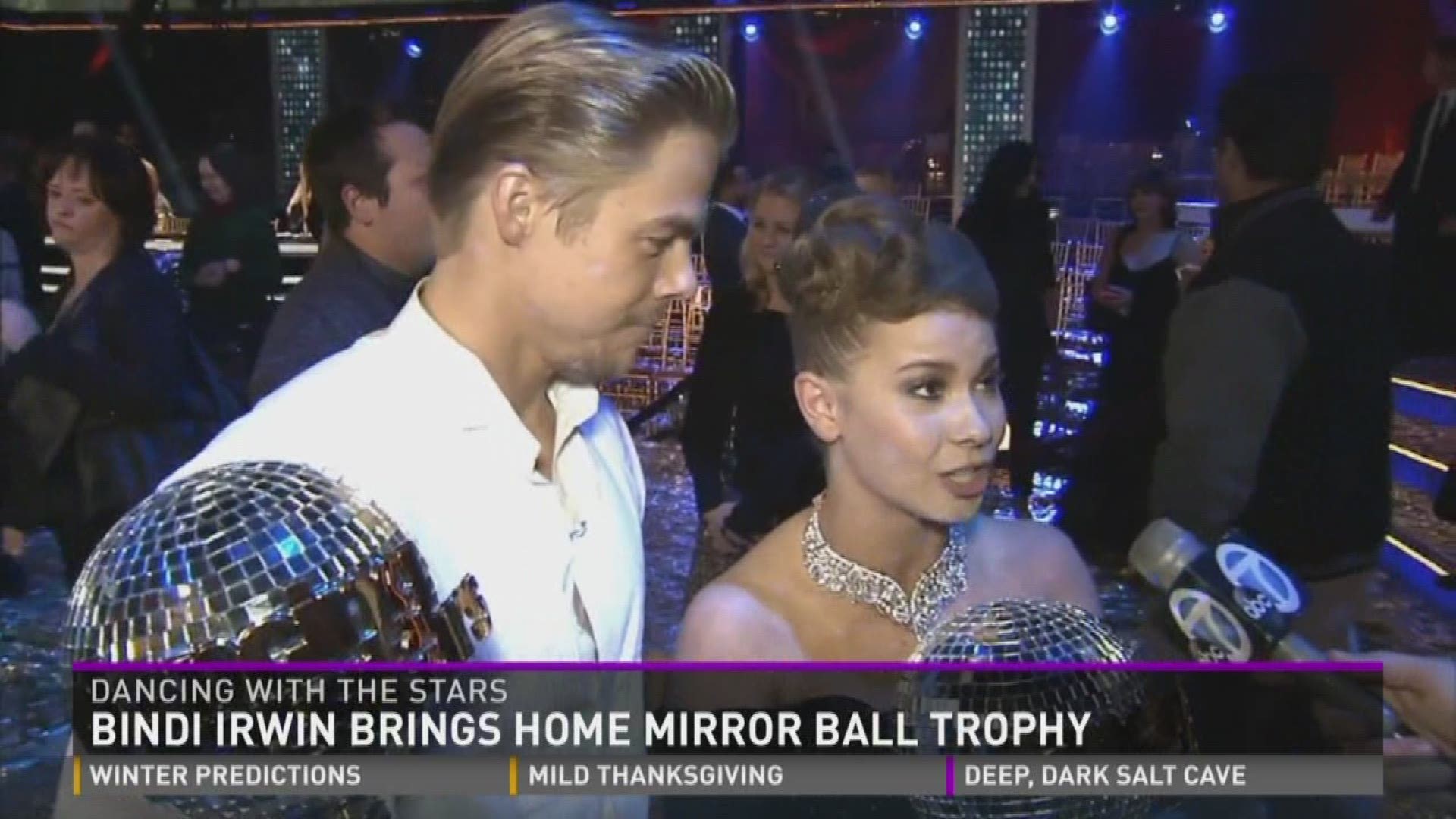 Bindi Irwin brings home mirror ball trophy