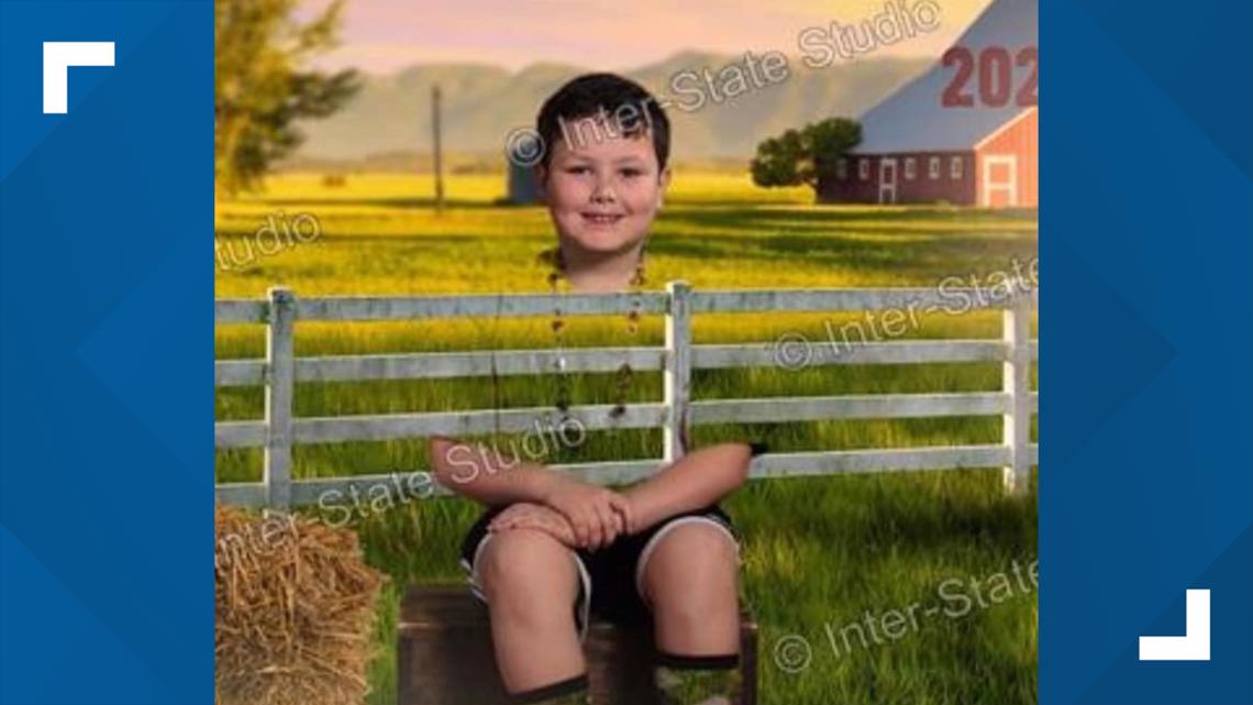St. Patrick's Day school picture session goes hilariously wrong - Vimarsana News