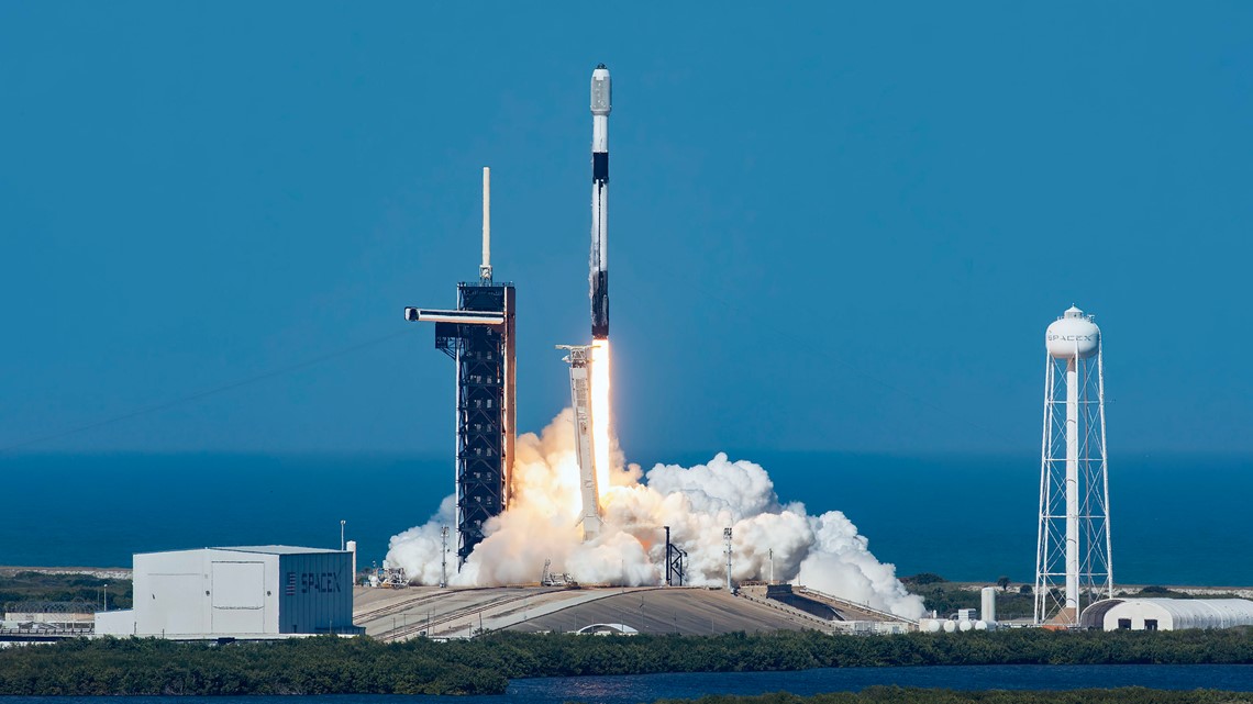 SpaceX Deorbits 40 Starlink Satellites Due To Geomagnetic Storm | Kvue.com